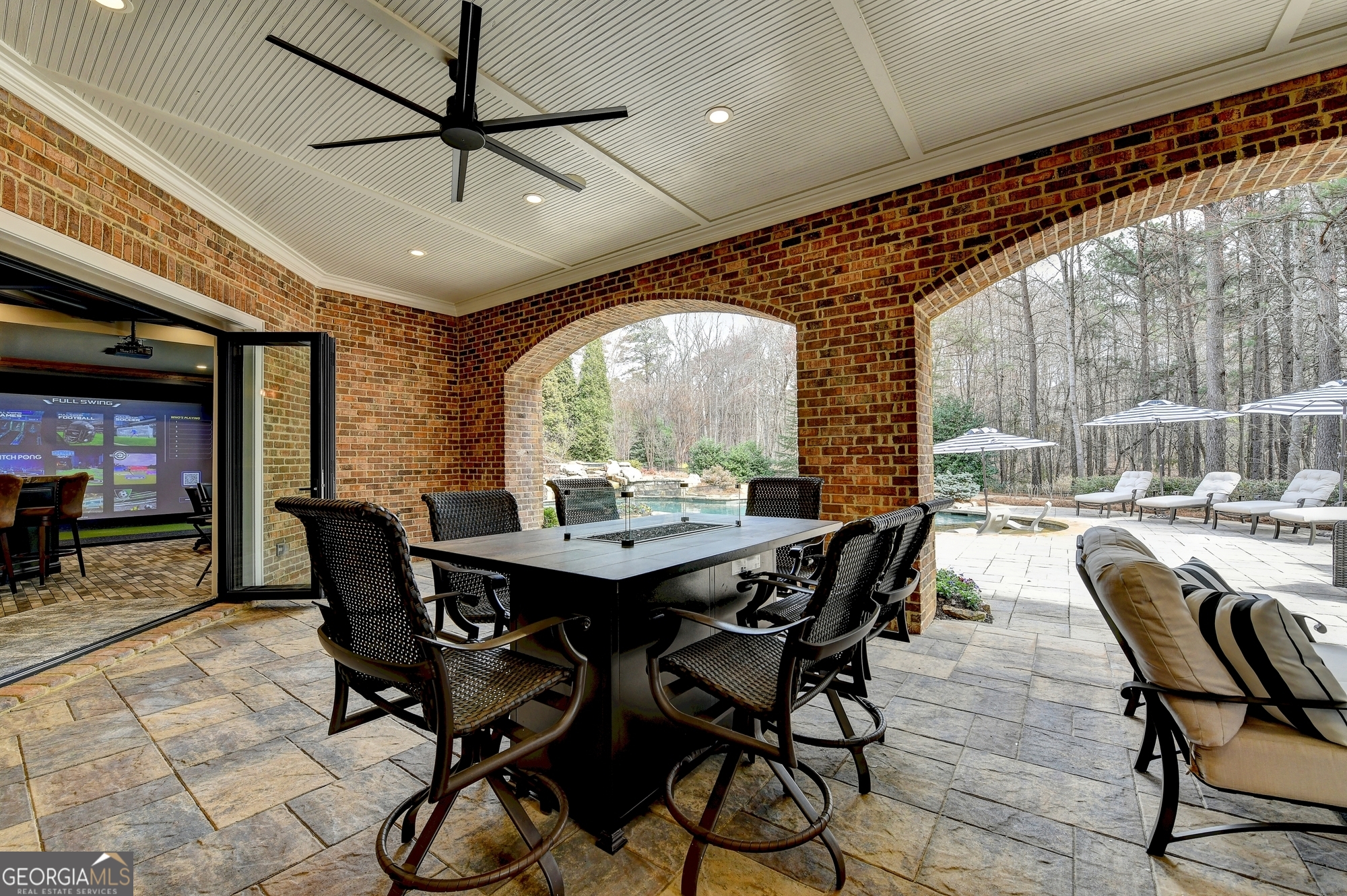 989 Crescent River Pass Suwanee GA 30024