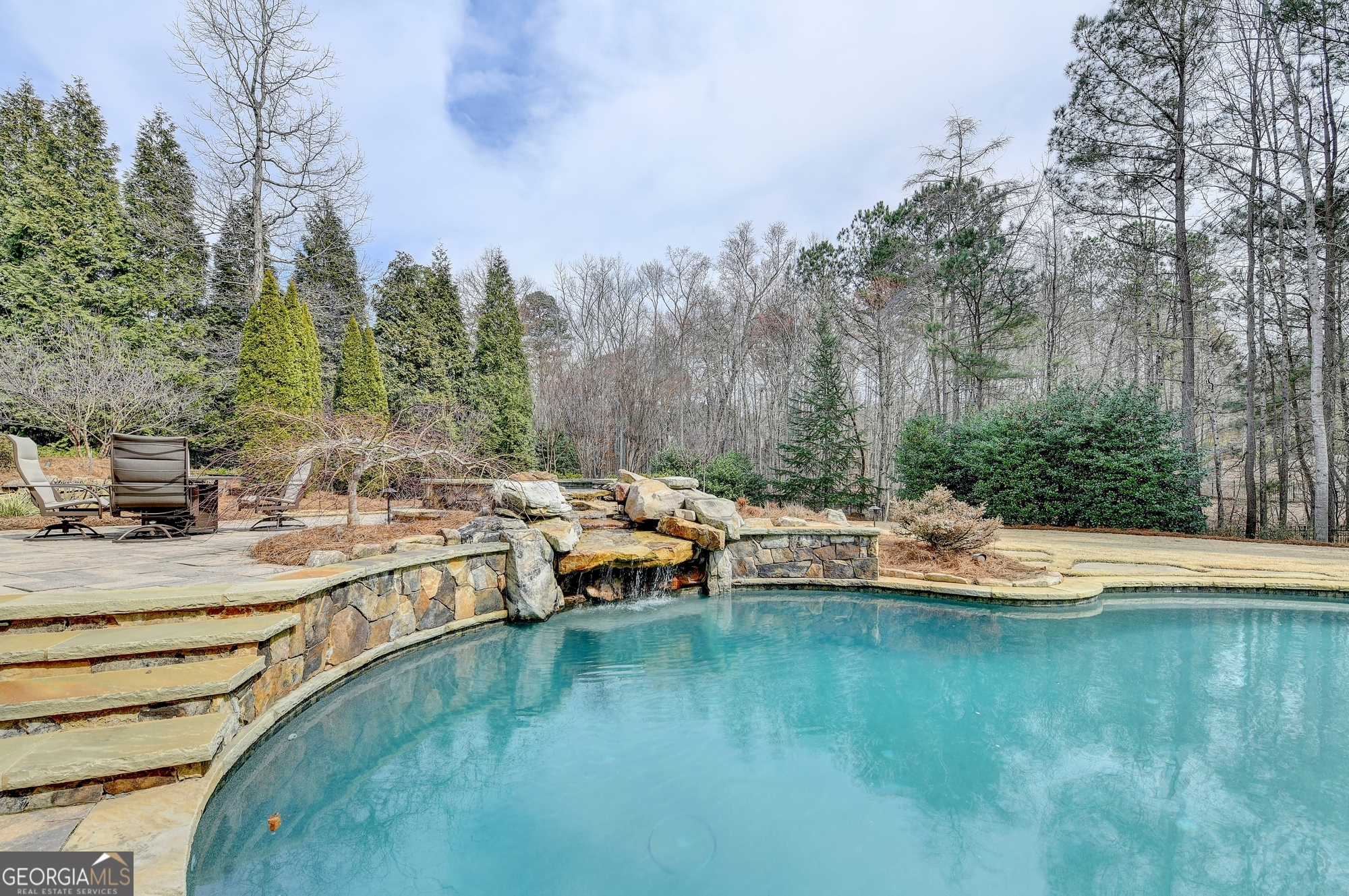 989 Crescent River Pass Suwanee GA 30024