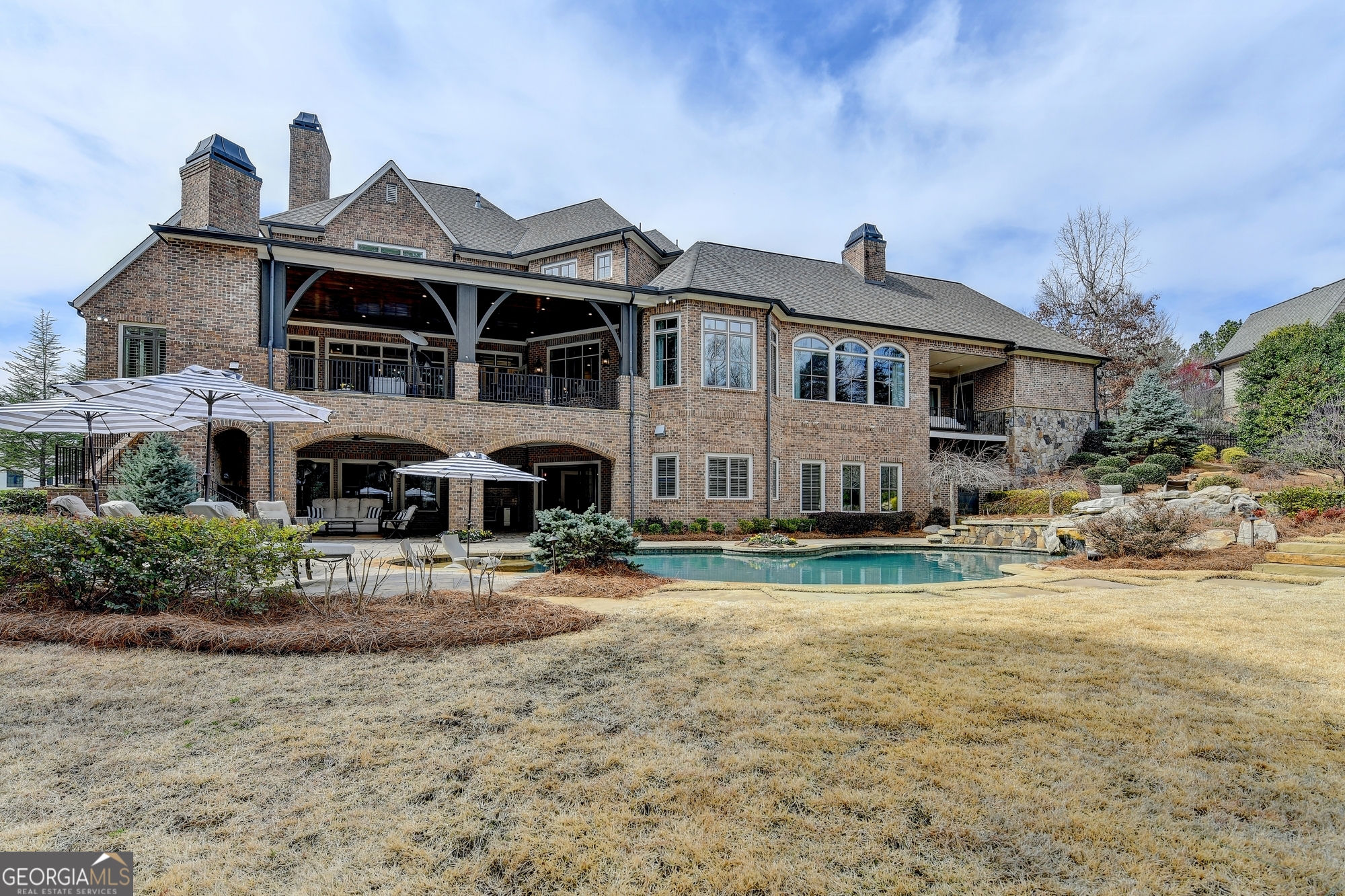 989 Crescent River Pass Suwanee GA 30024