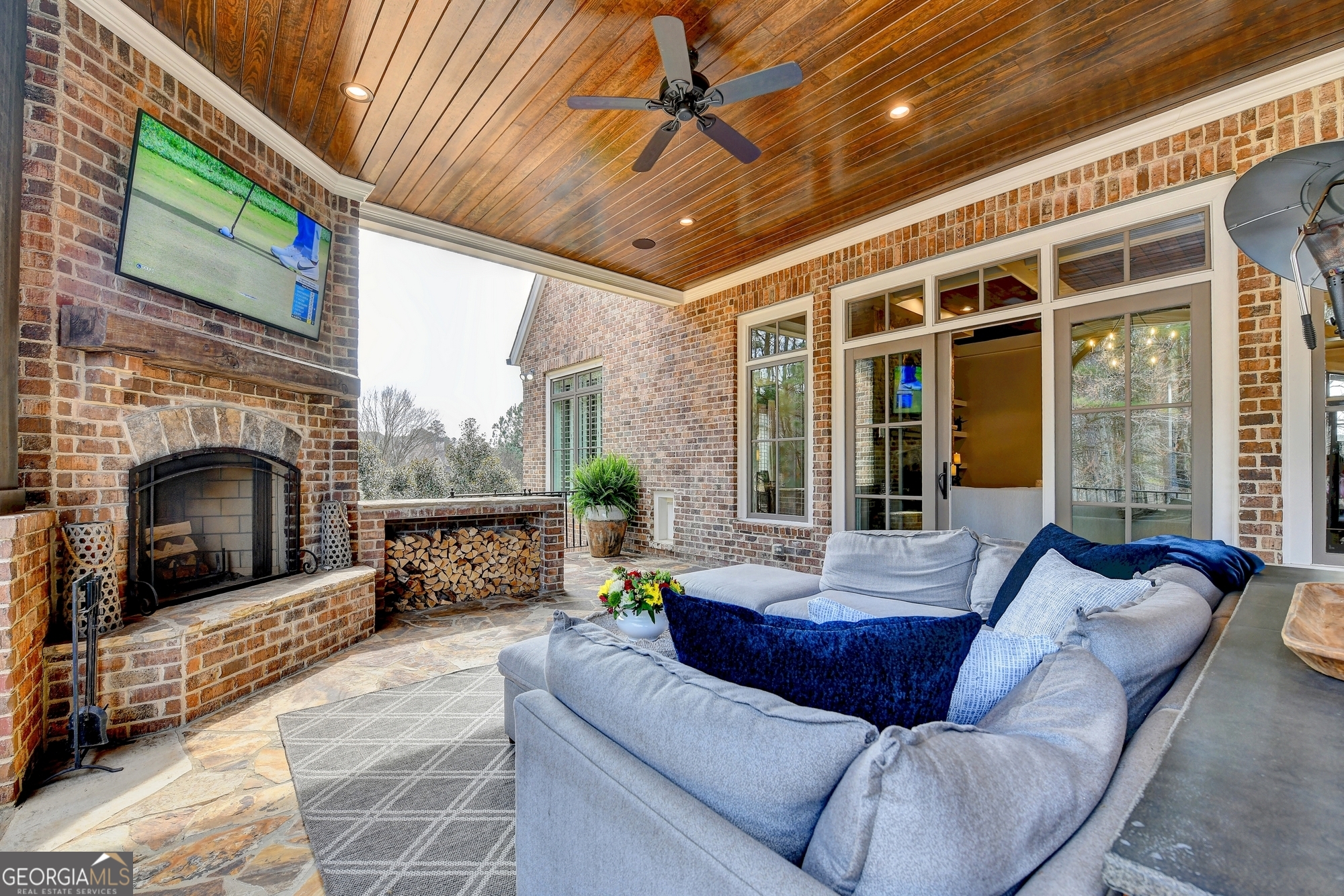 989 Crescent River Pass Suwanee GA 30024