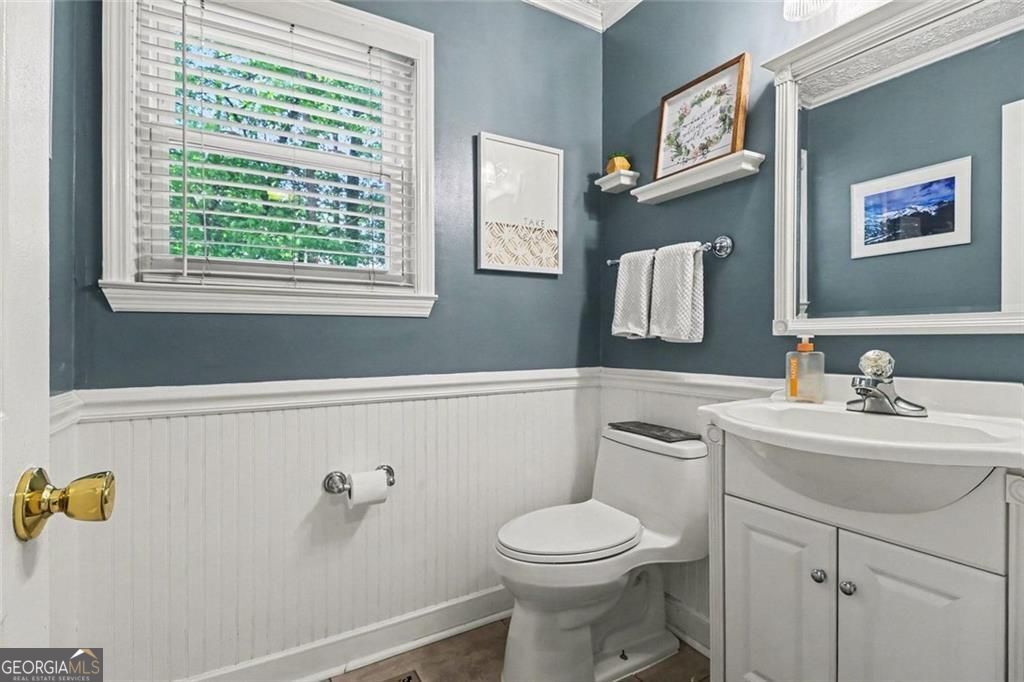 825 Crab Orchard Drive Roswell GA 30076