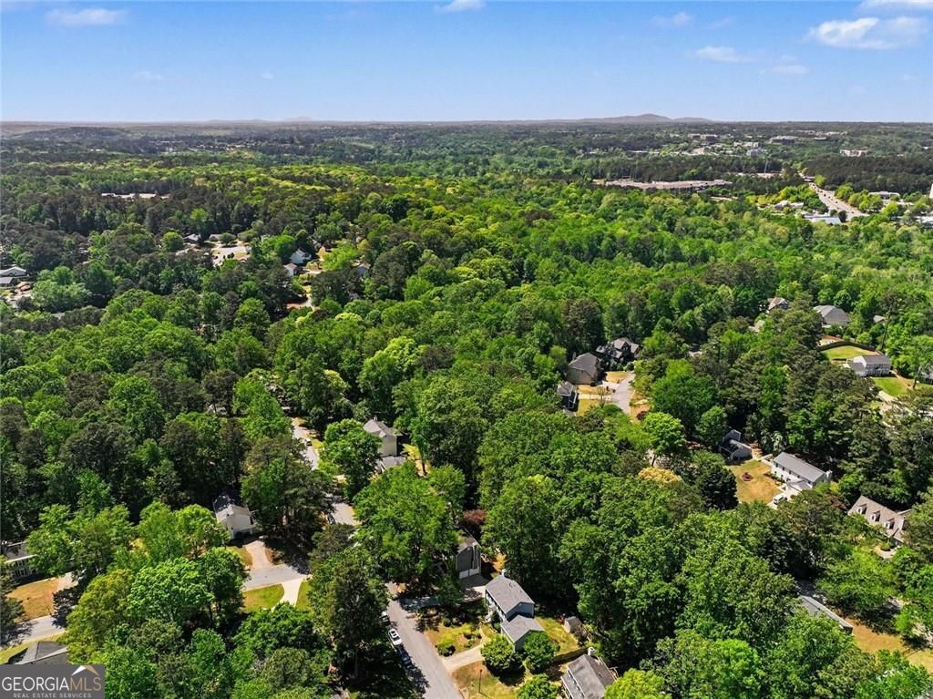 825 Crab Orchard Drive Roswell GA 30076