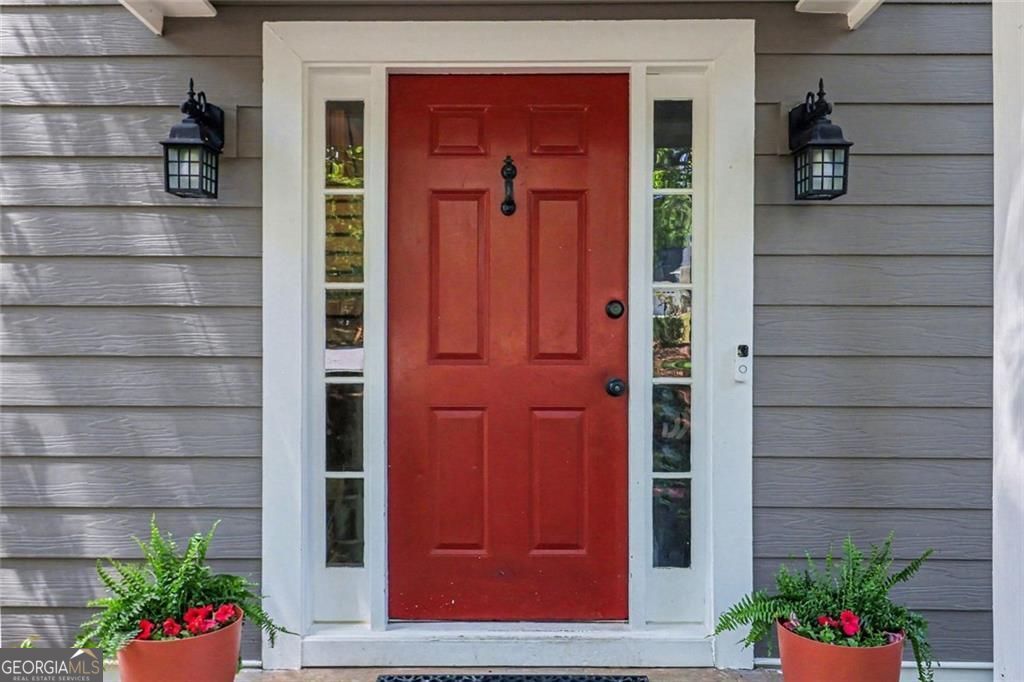 825 Crab Orchard Drive Roswell GA 30076