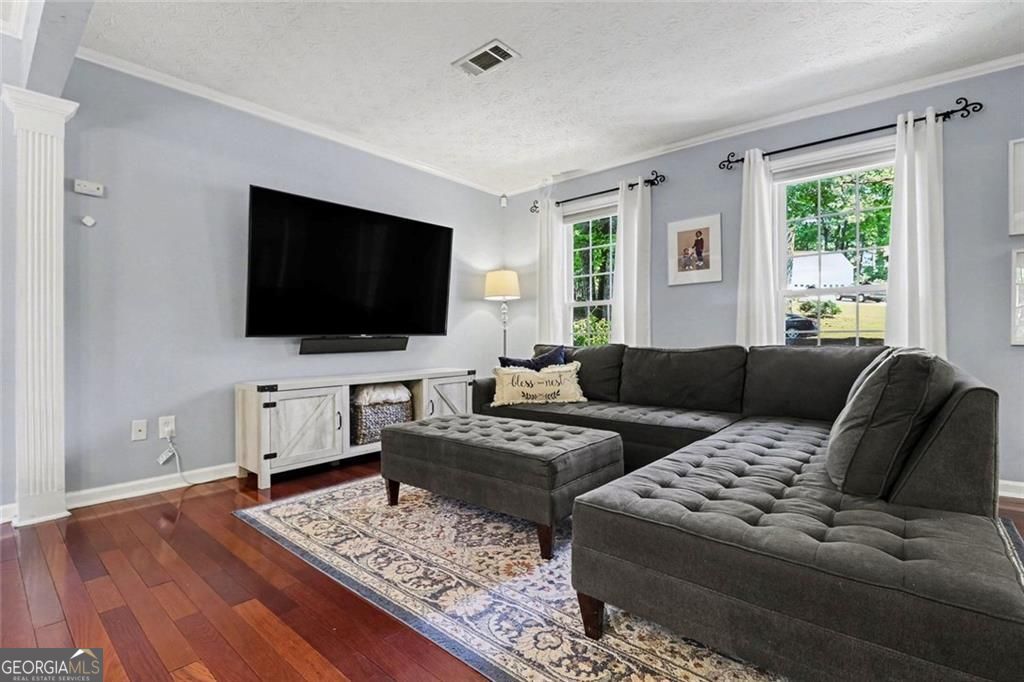 825 Crab Orchard Drive Roswell GA 30076
