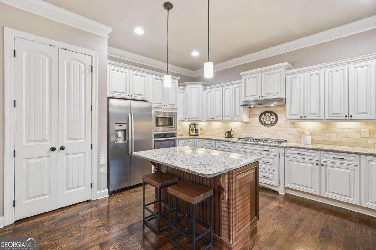 262 Trecastle Square Canton GA 30114