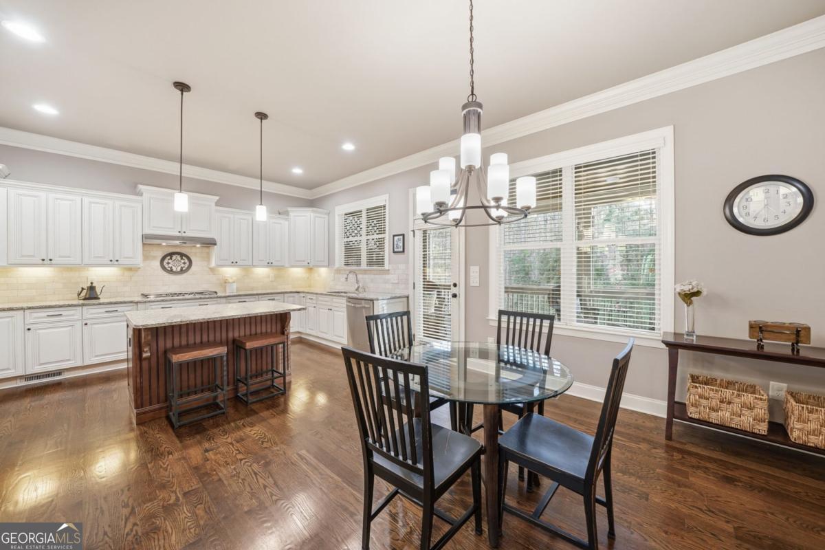 262 Trecastle Square Canton GA 30114