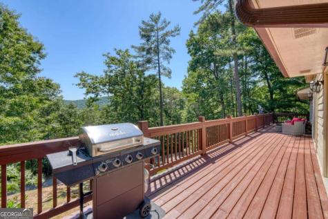 276 Lancelot Loop Clayton GA 30525