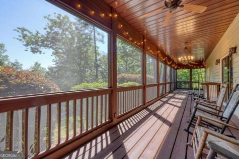 276 Lancelot Loop Clayton GA 30525