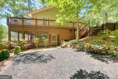 276 Lancelot Loop Clayton GA 30525