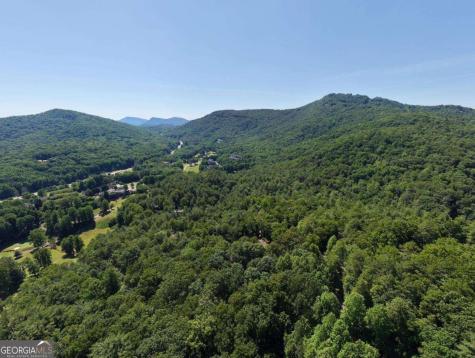 276 Lancelot Loop Clayton GA 30525