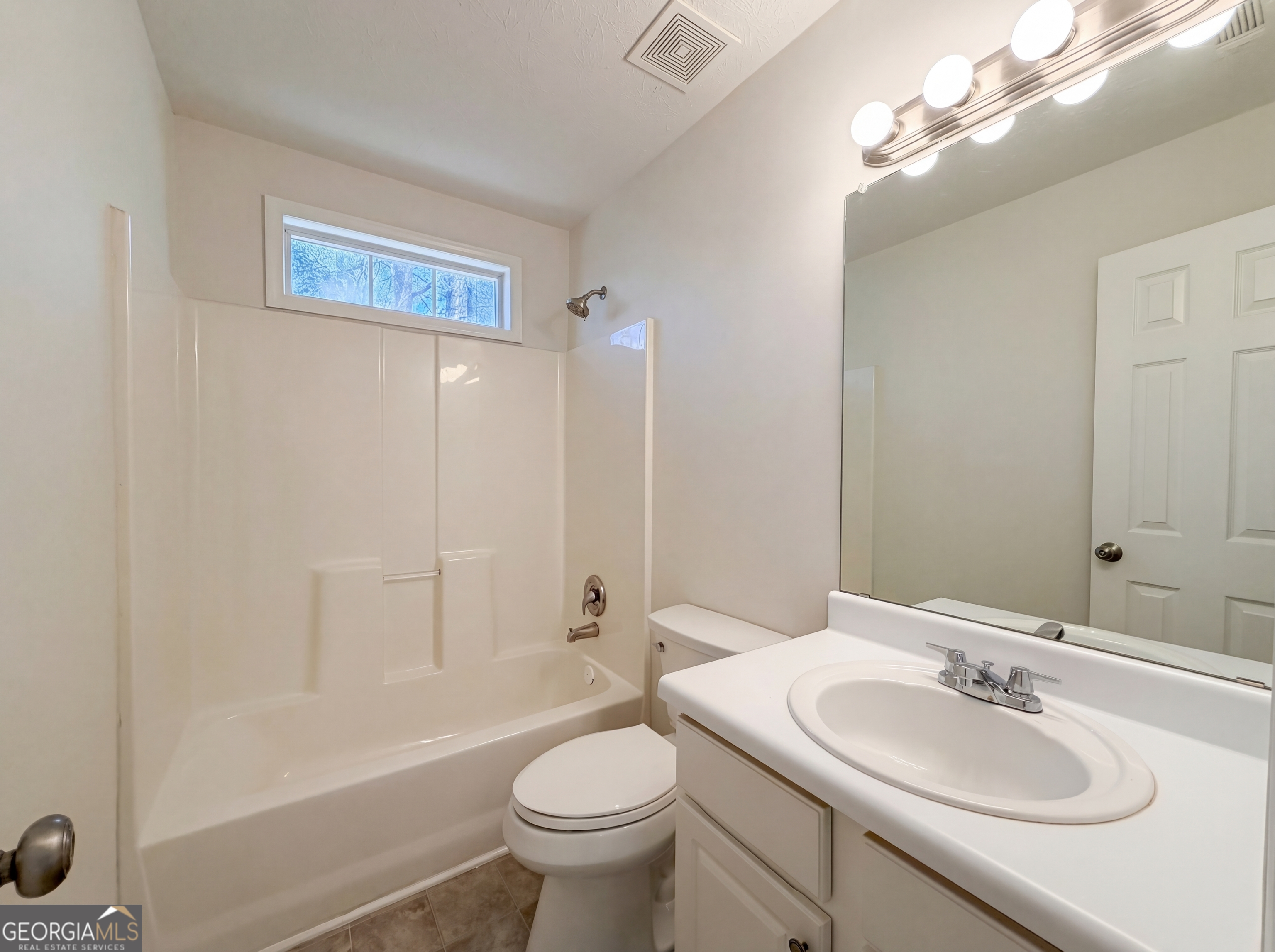 240 Kensington Trace Stockbridge GA 30281