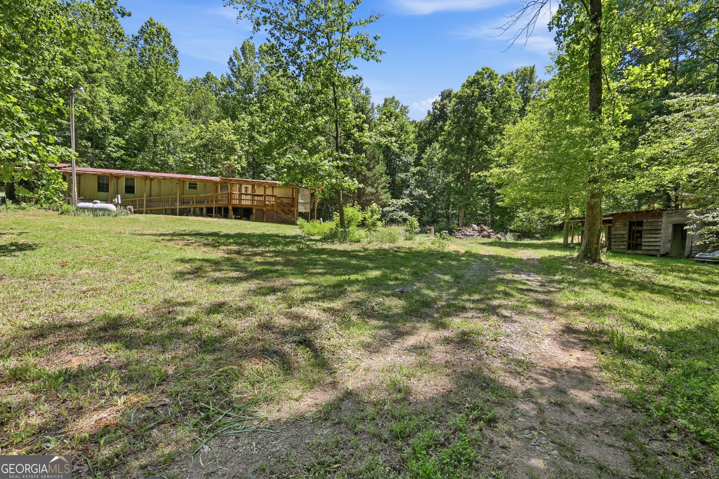 125 King Bird Drive Cleveland GA 30528
