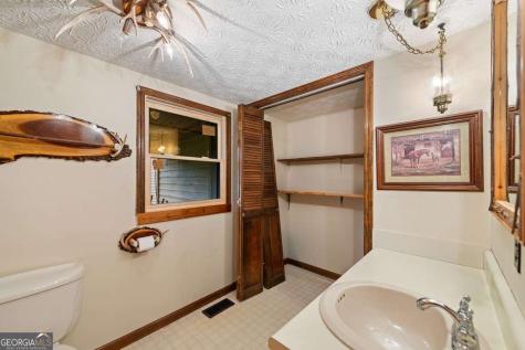 1898 Kimsey Dairy Road Turtletown TN 37391