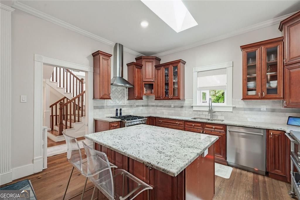 570 East Avenue NE Atlanta GA 30312