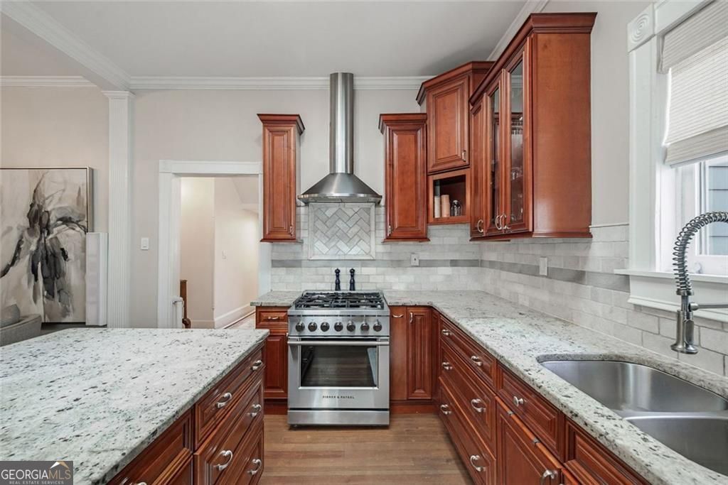 570 East Avenue NE Atlanta GA 30312