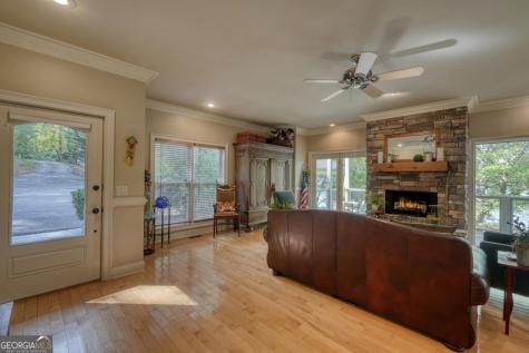 2515 Leisure Lane Young Harris GA 30582