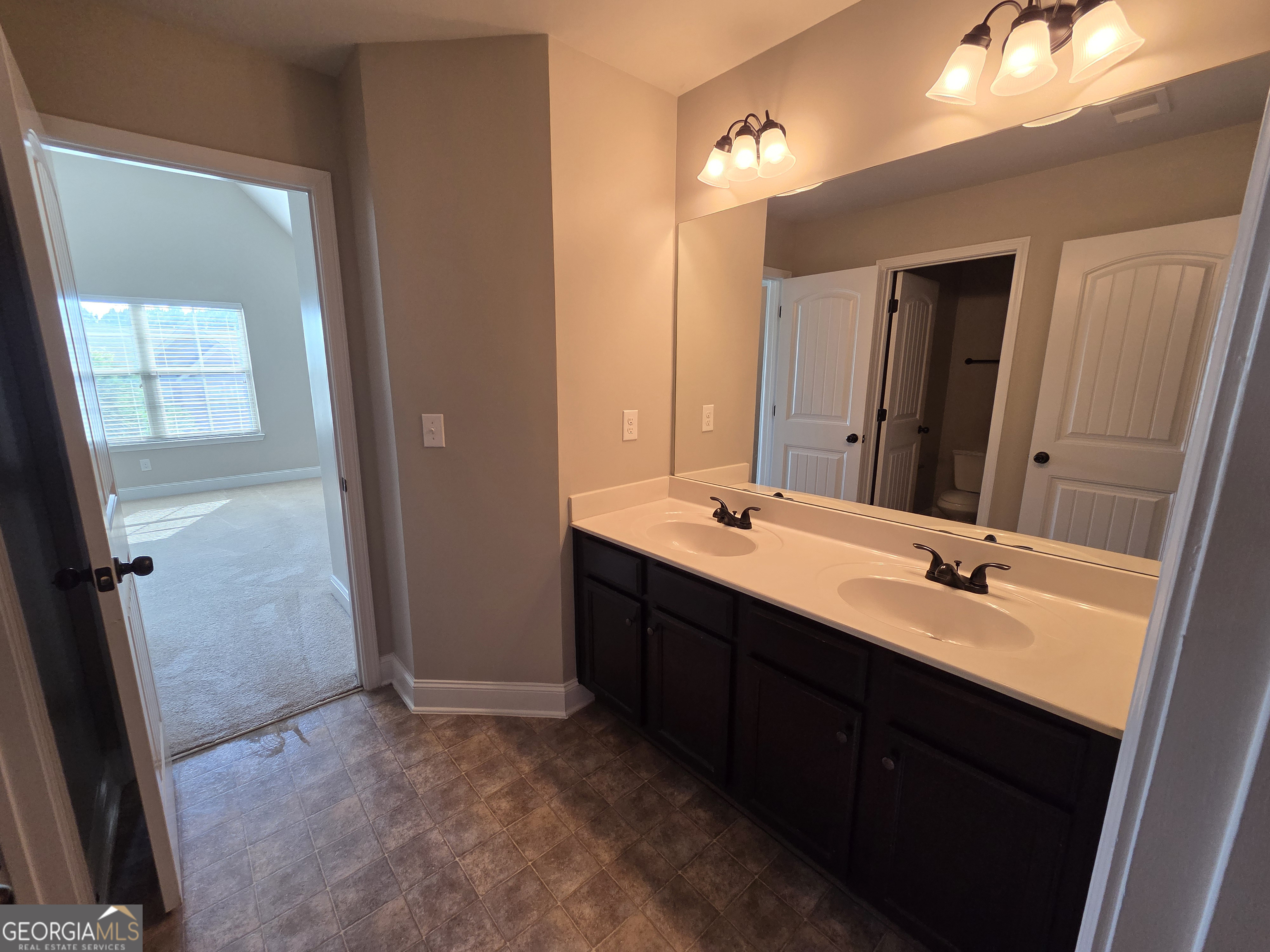510 Georgia Circle Loganville GA 30052