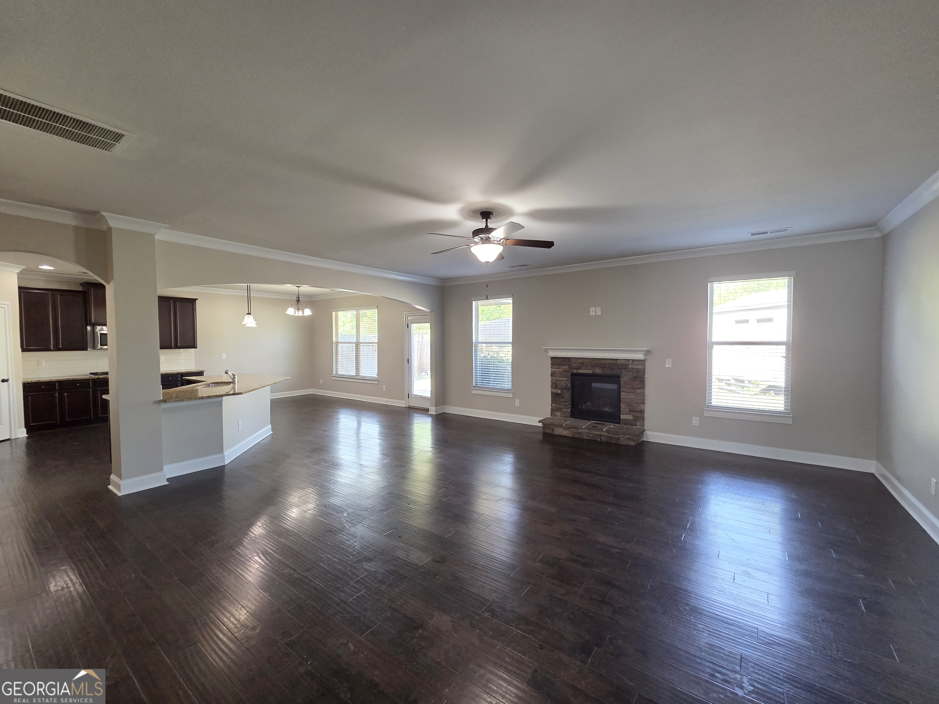 510 Georgia Circle Loganville GA 30052