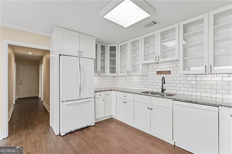 4413 Village Oaks Ridge Atlanta GA 30338