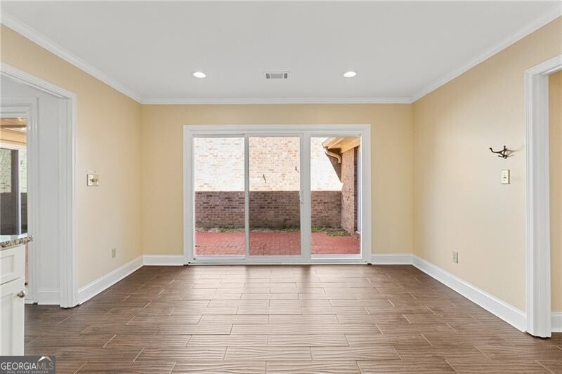 4413 Village Oaks Ridge Atlanta GA 30338