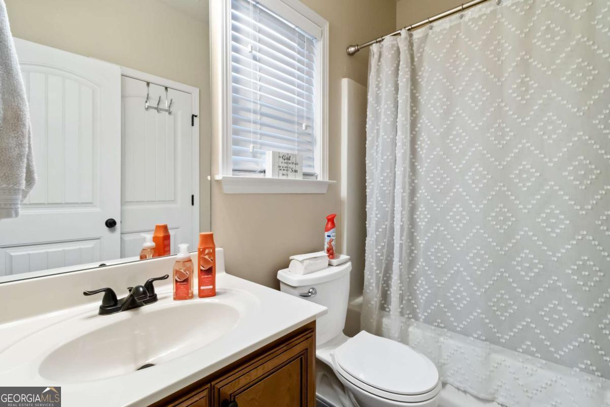 200 Birchwood Drive Loganville GA 30052