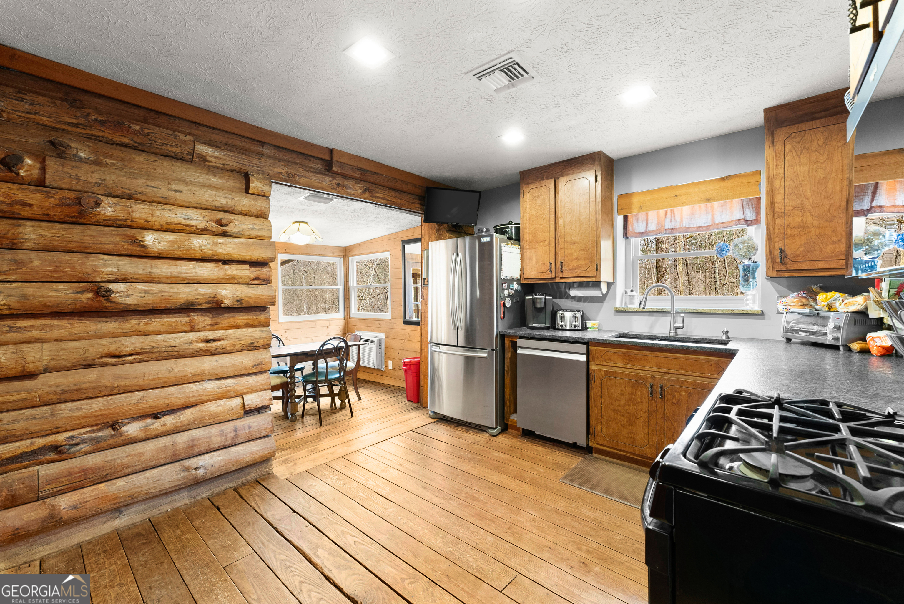 503 Edwards Parkway Cleveland GA 30528