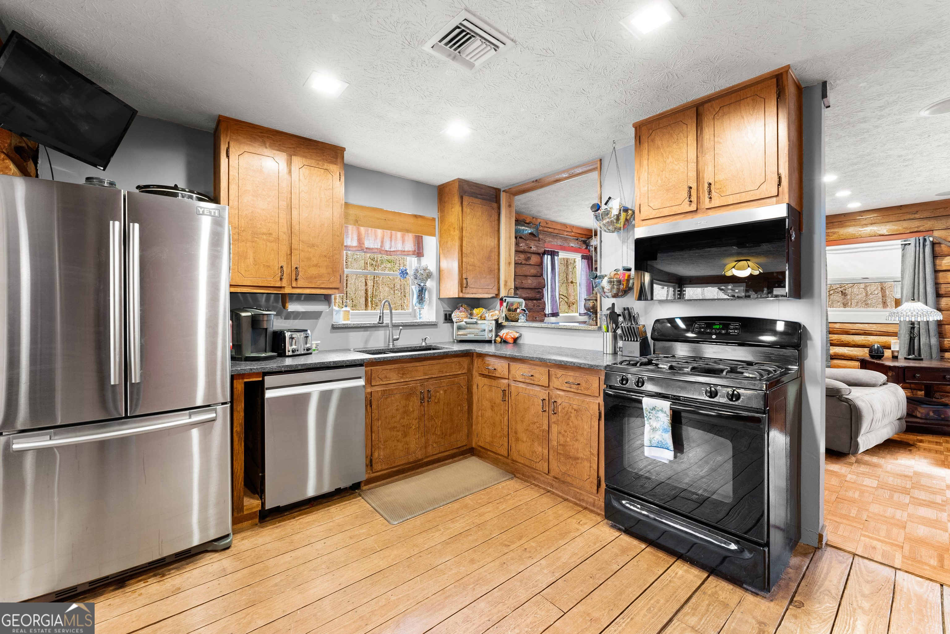 503 Edwards Parkway Cleveland GA 30528