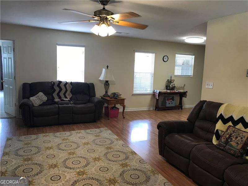 121 Heritage Way Dallas GA 30157