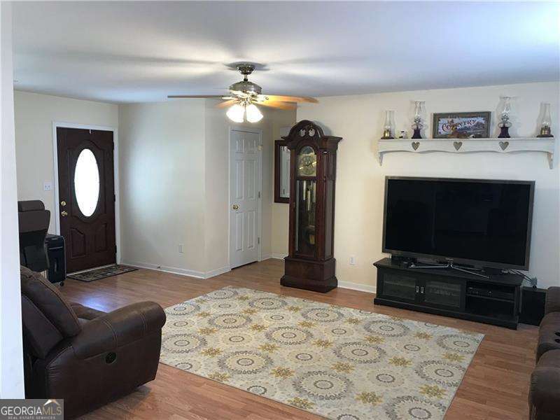 121 Heritage Way Dallas GA 30157