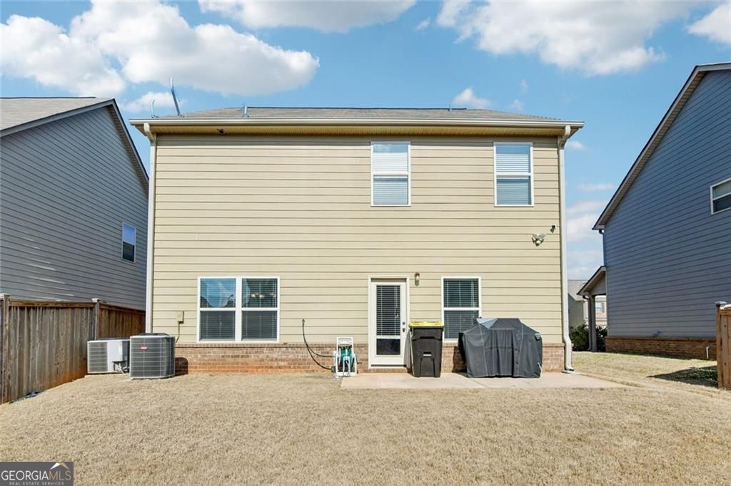 2002 Bridgewater Pass Hampton GA 30228