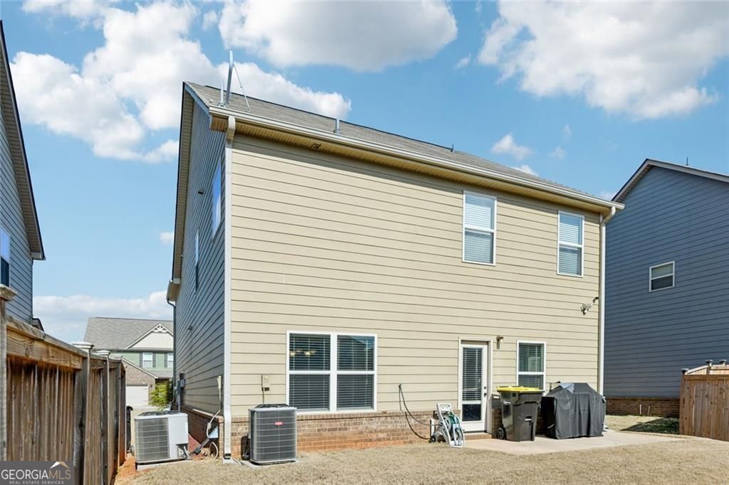 2002 Bridgewater Pass Hampton GA 30228
