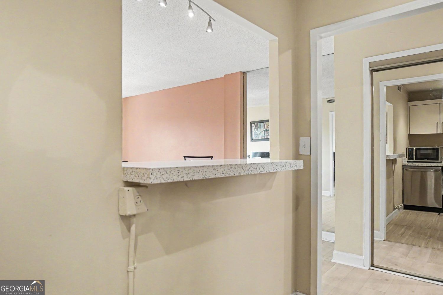 2285 Peachtree Road NE Atlanta GA 30309