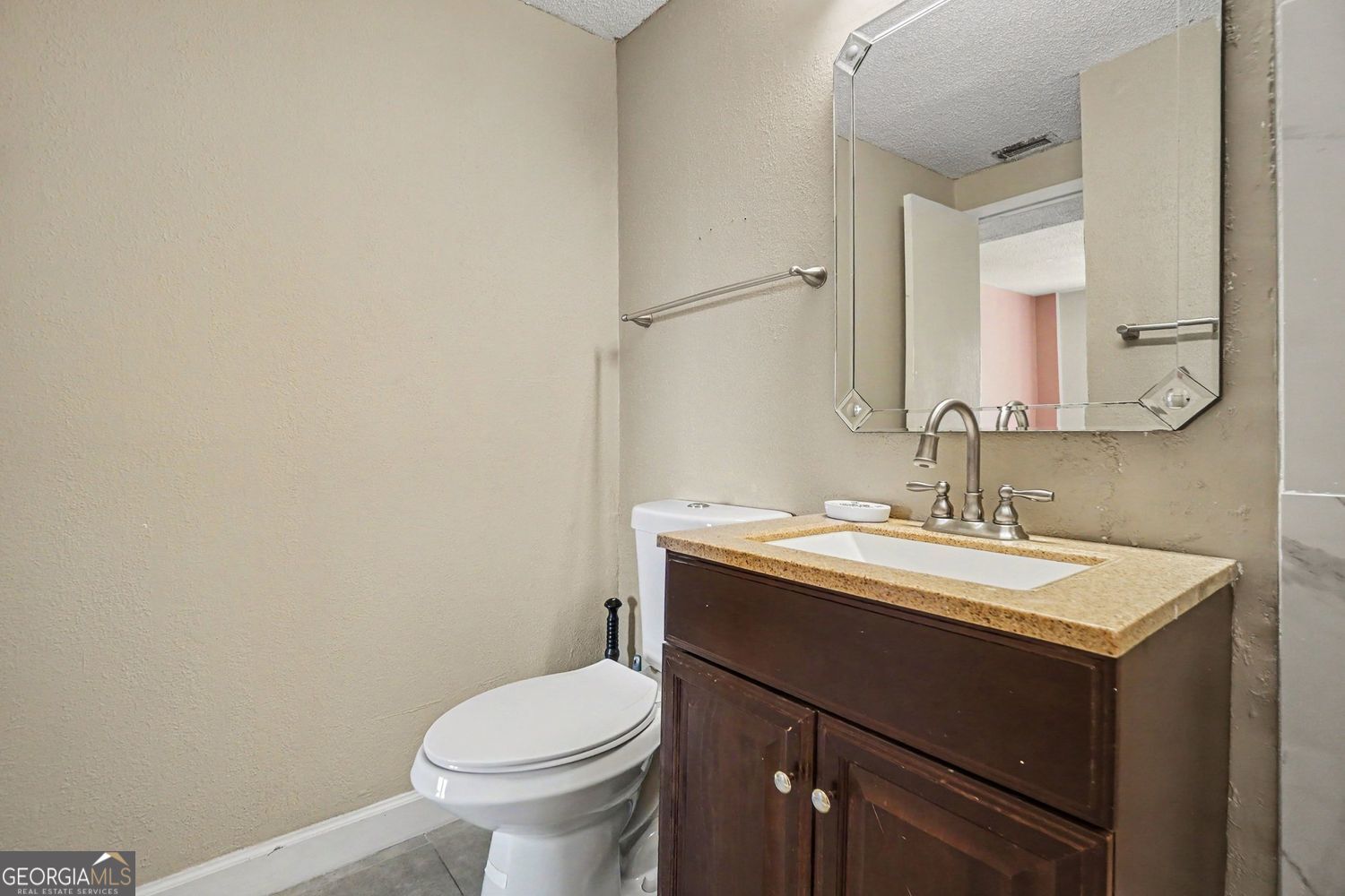 2285 Peachtree Road NE Atlanta GA 30309