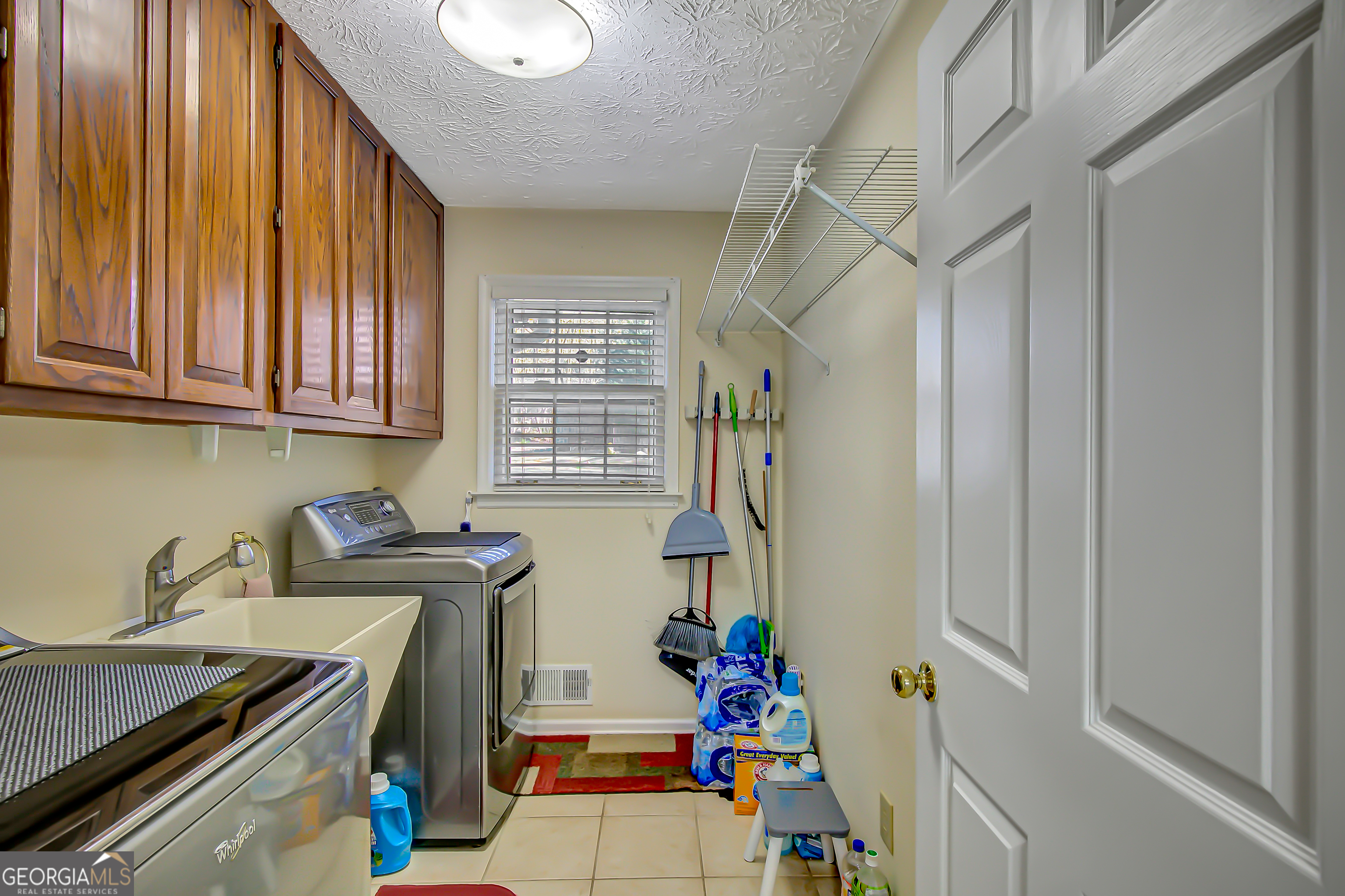 6450 Lake Sara Glen Drive Douglasville GA 30135