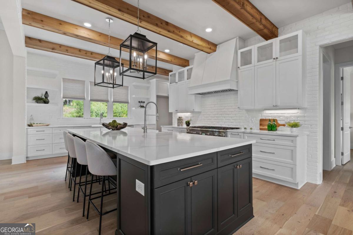 1013 Crossroad Trail Milton GA 30004