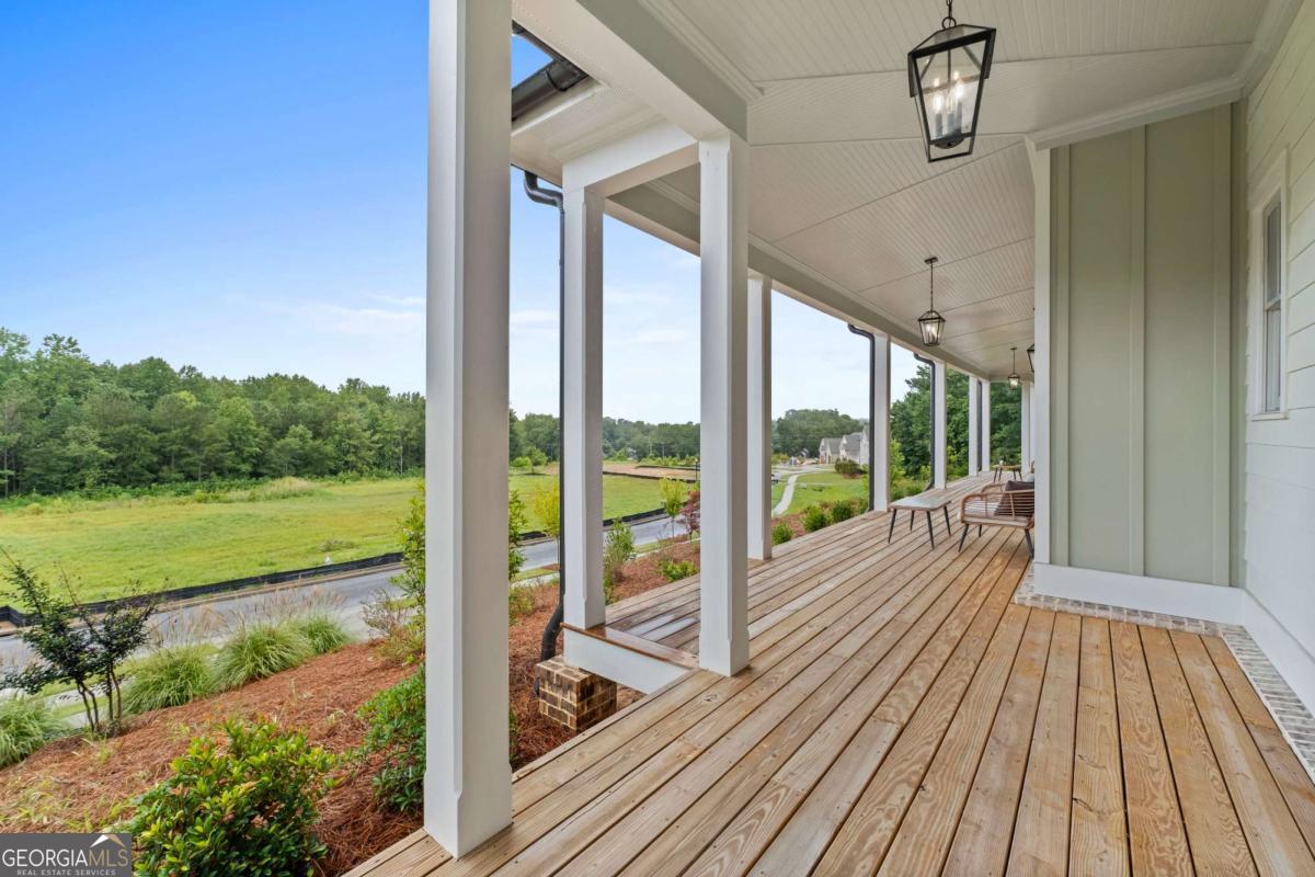 1013 Crossroad Trail Milton GA 30004