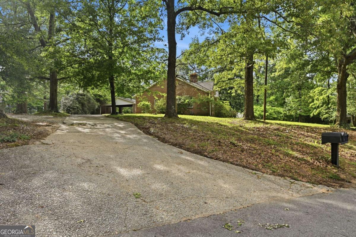 5922 Medlock Avenue Austell GA 30106