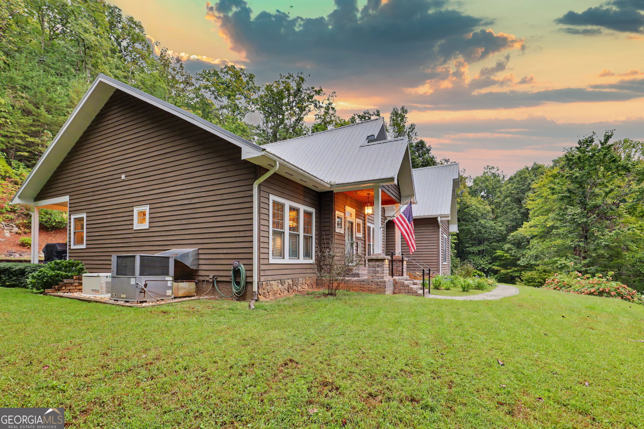 397 Standing Rock Drive Tiger GA 30576