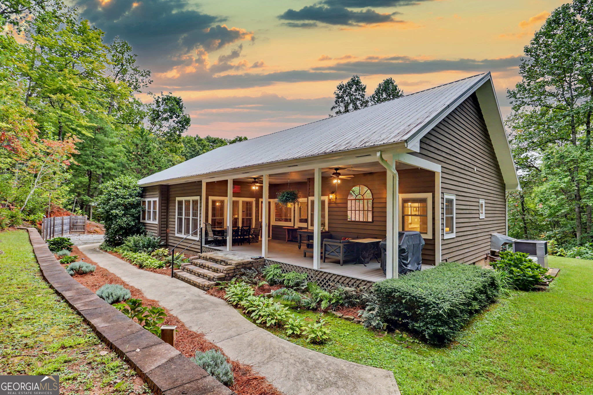 397 Standing Rock Drive Tiger GA 30576