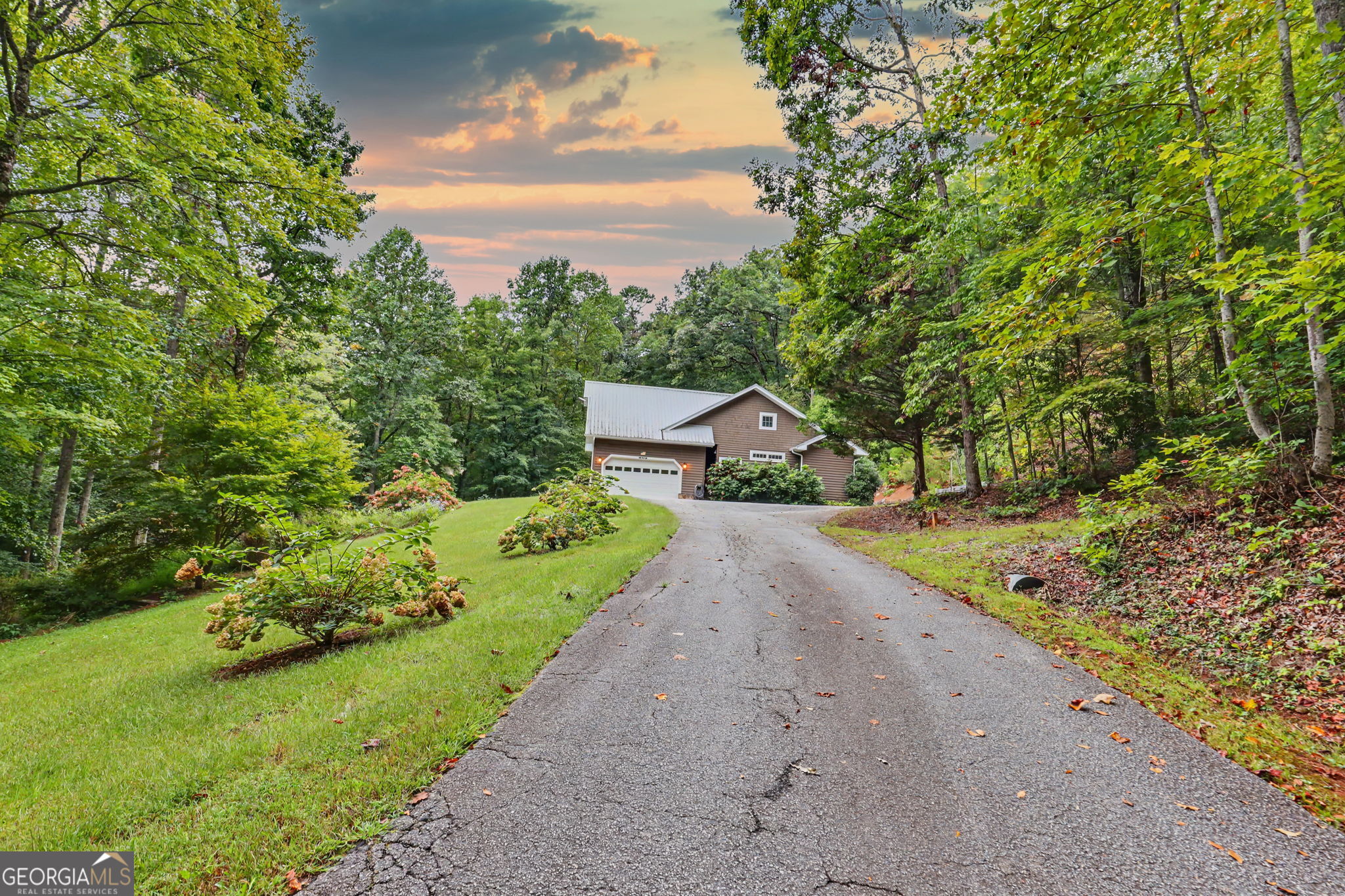 397 Standing Rock Drive Tiger GA 30576