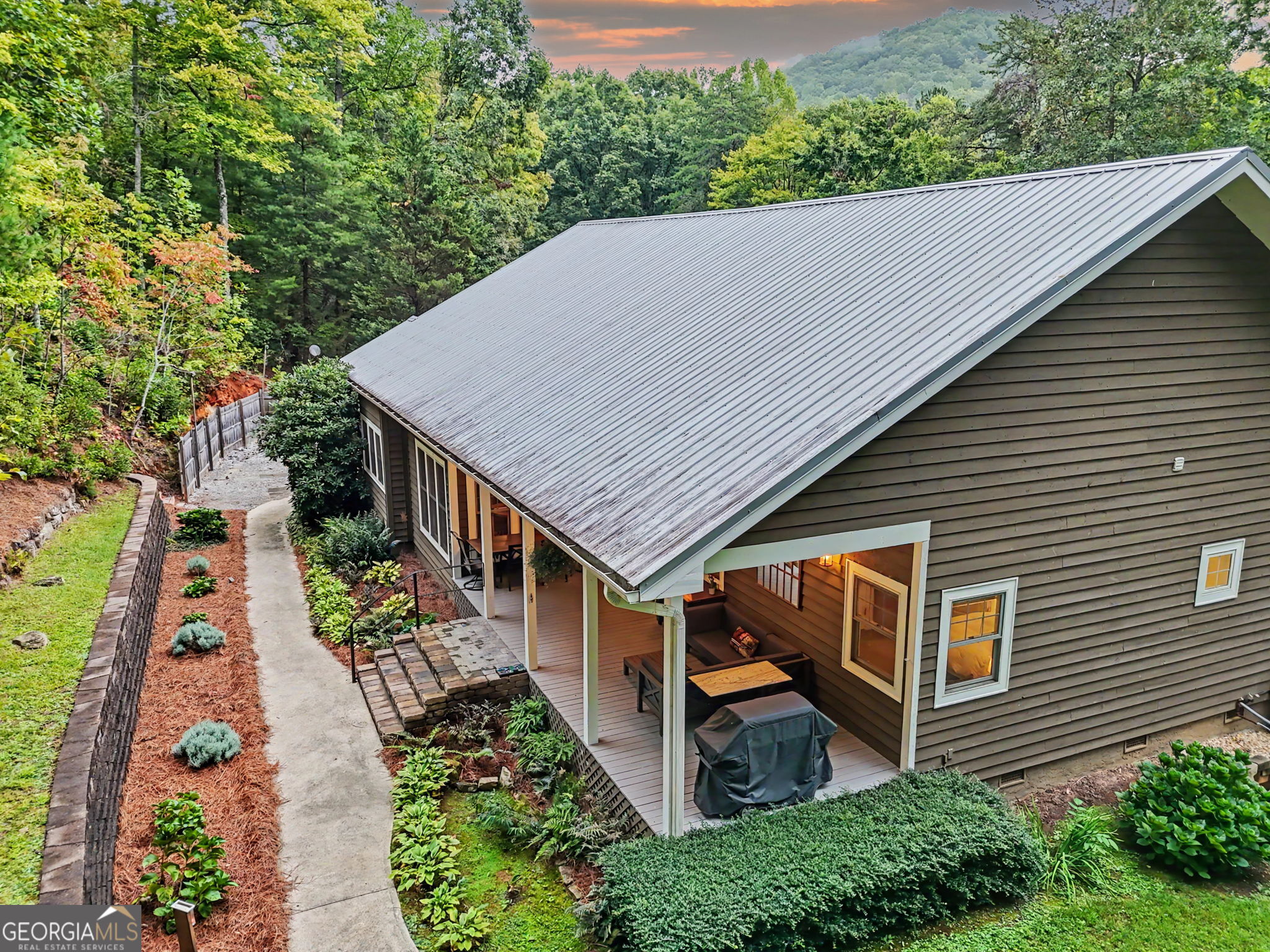 397 Standing Rock Drive Tiger GA 30576