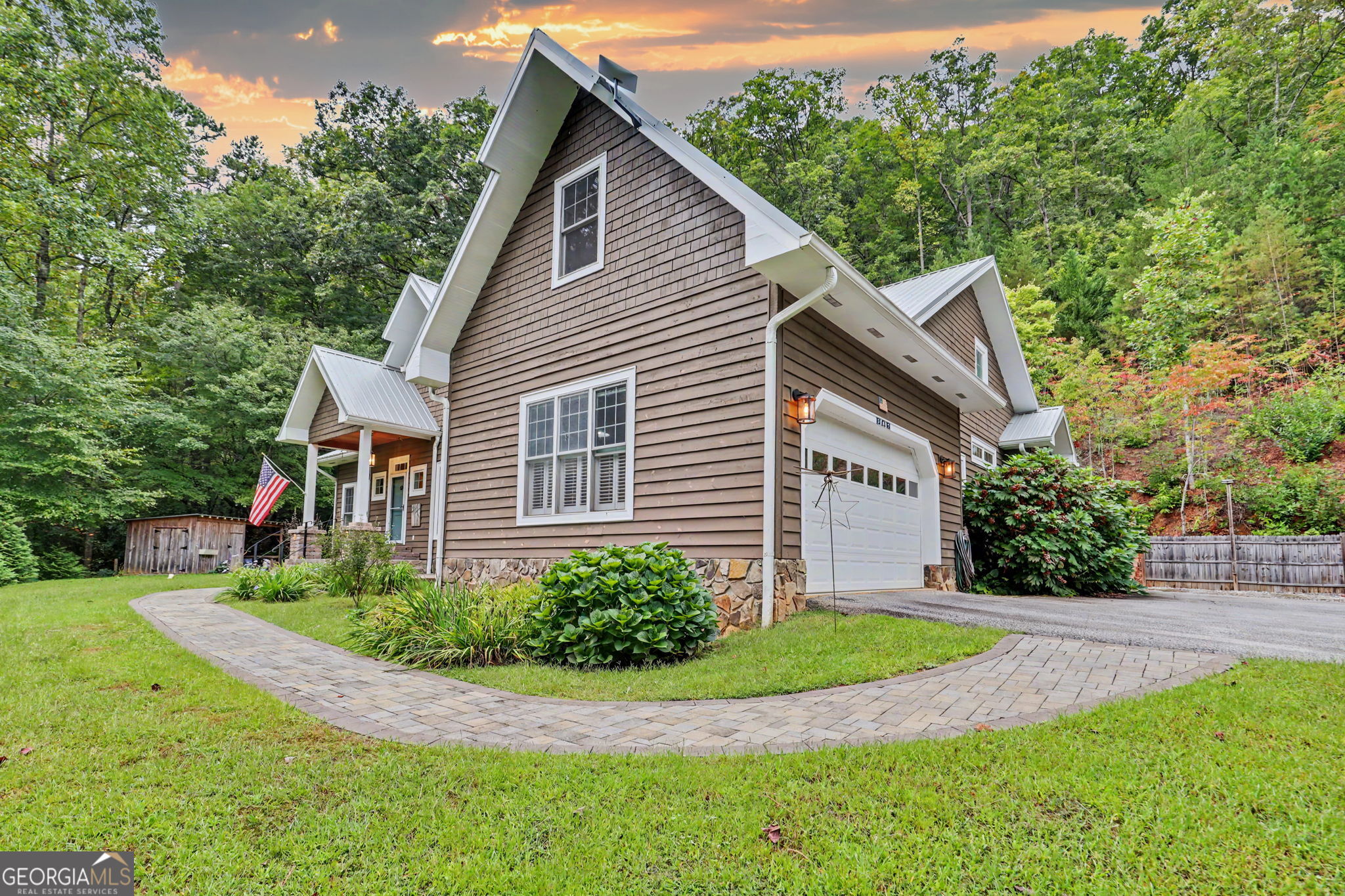 397 Standing Rock Drive Tiger GA 30576