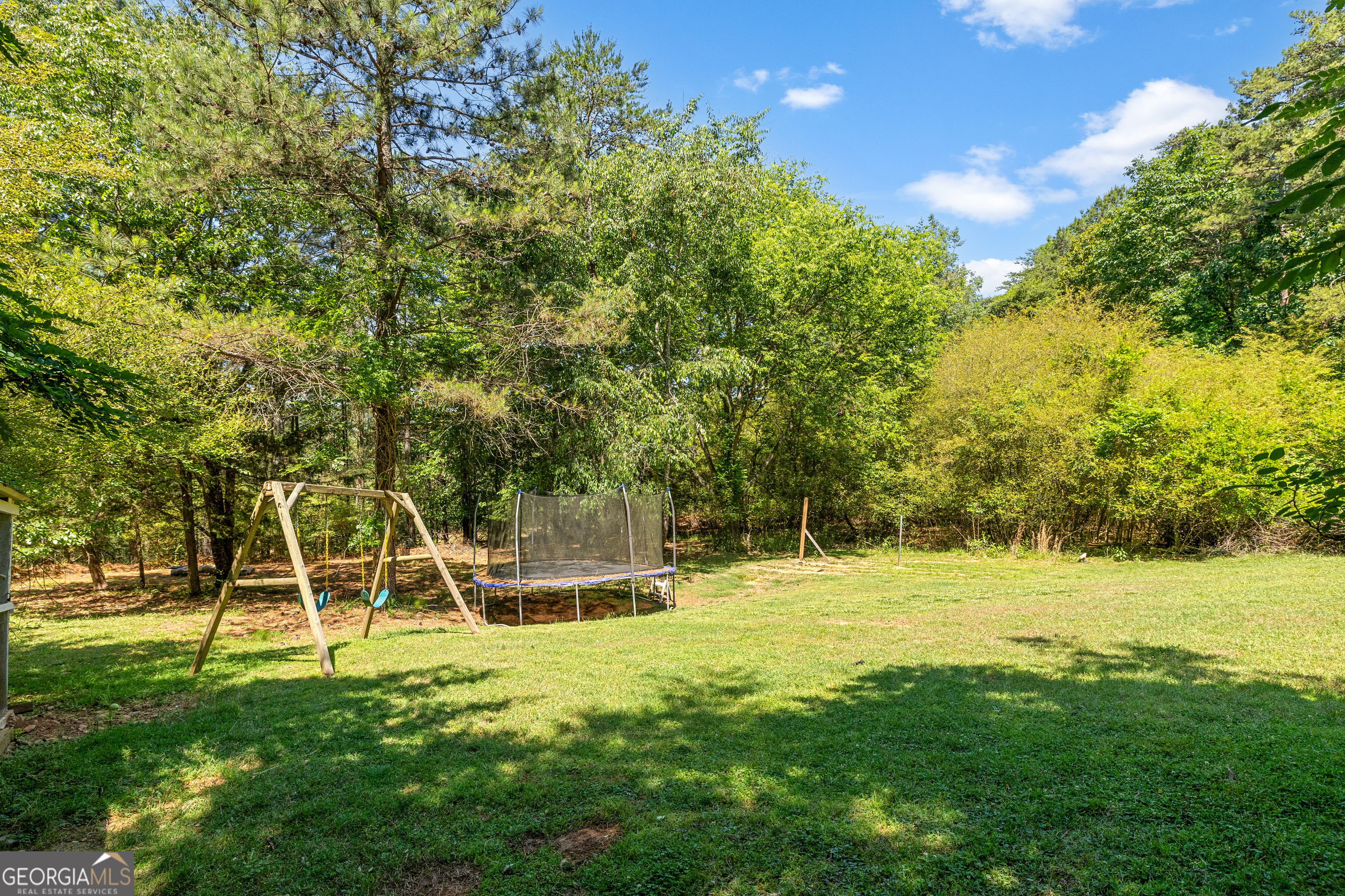 45 The Trail SE Lindale GA 30147