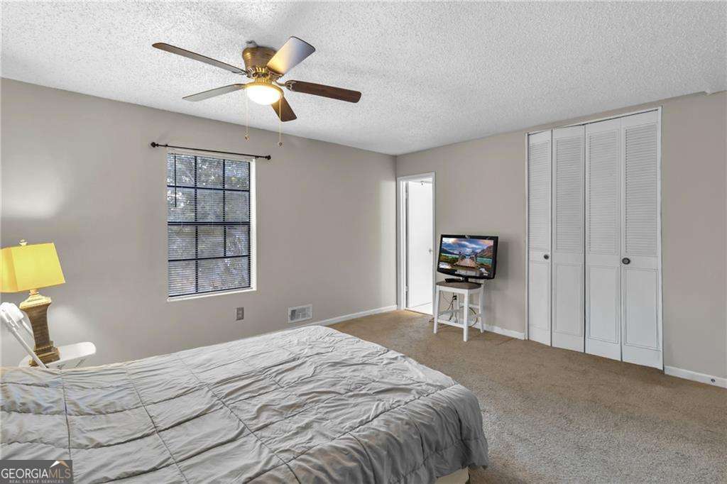 393 Cedar Trace SW Marietta GA 30008