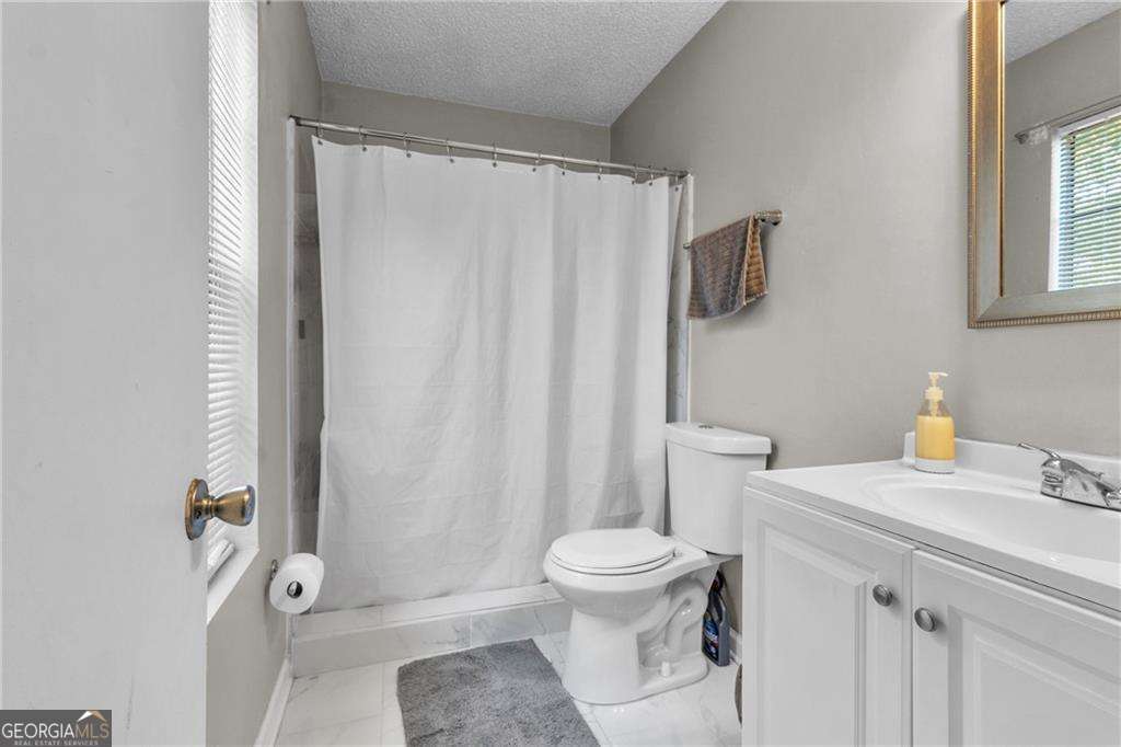 393 Cedar Trace SW Marietta GA 30008