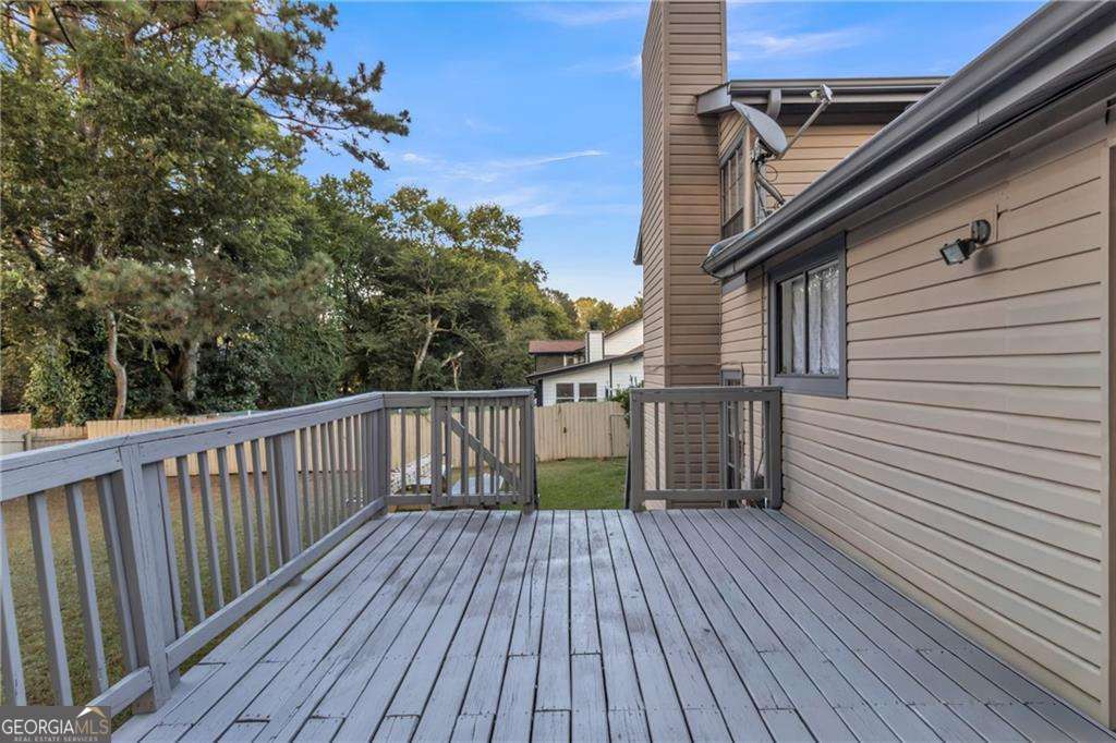 393 Cedar Trace SW Marietta GA 30008