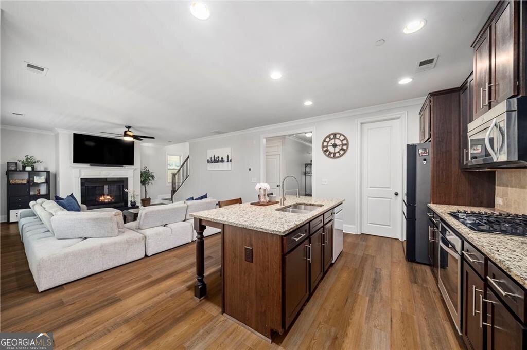 7805 Highland Bluff Sandy Springs GA 30328