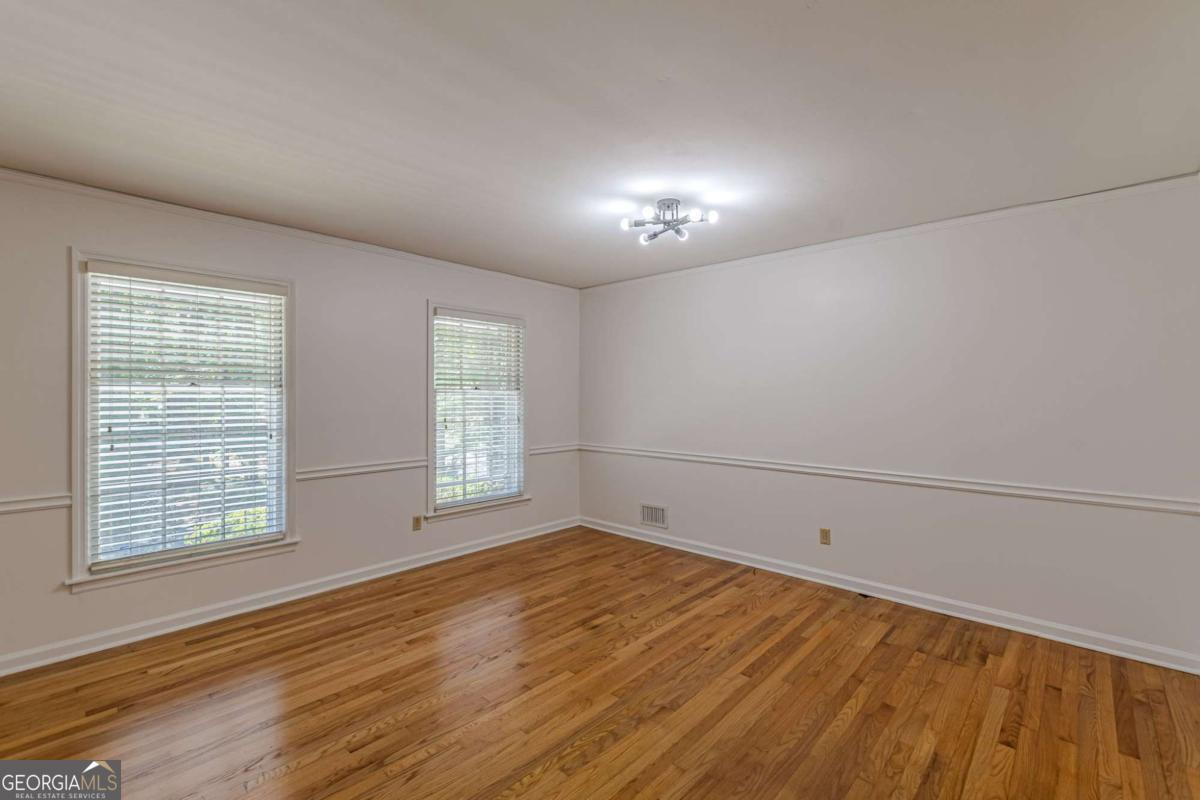 3483 Scenic Drive East Point GA 30344