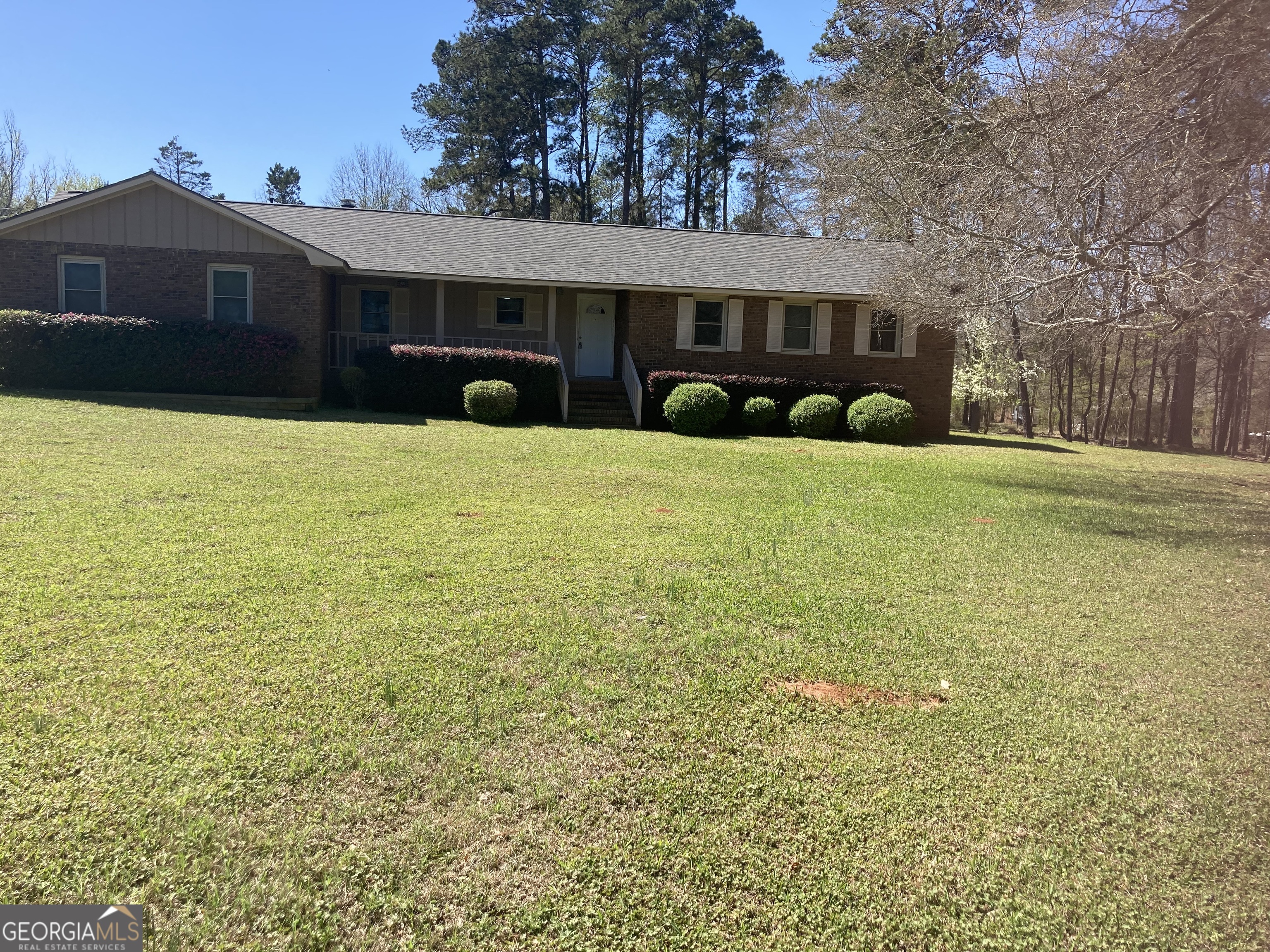 109 NE Trojan Circle NE Milledgeville GA 31061