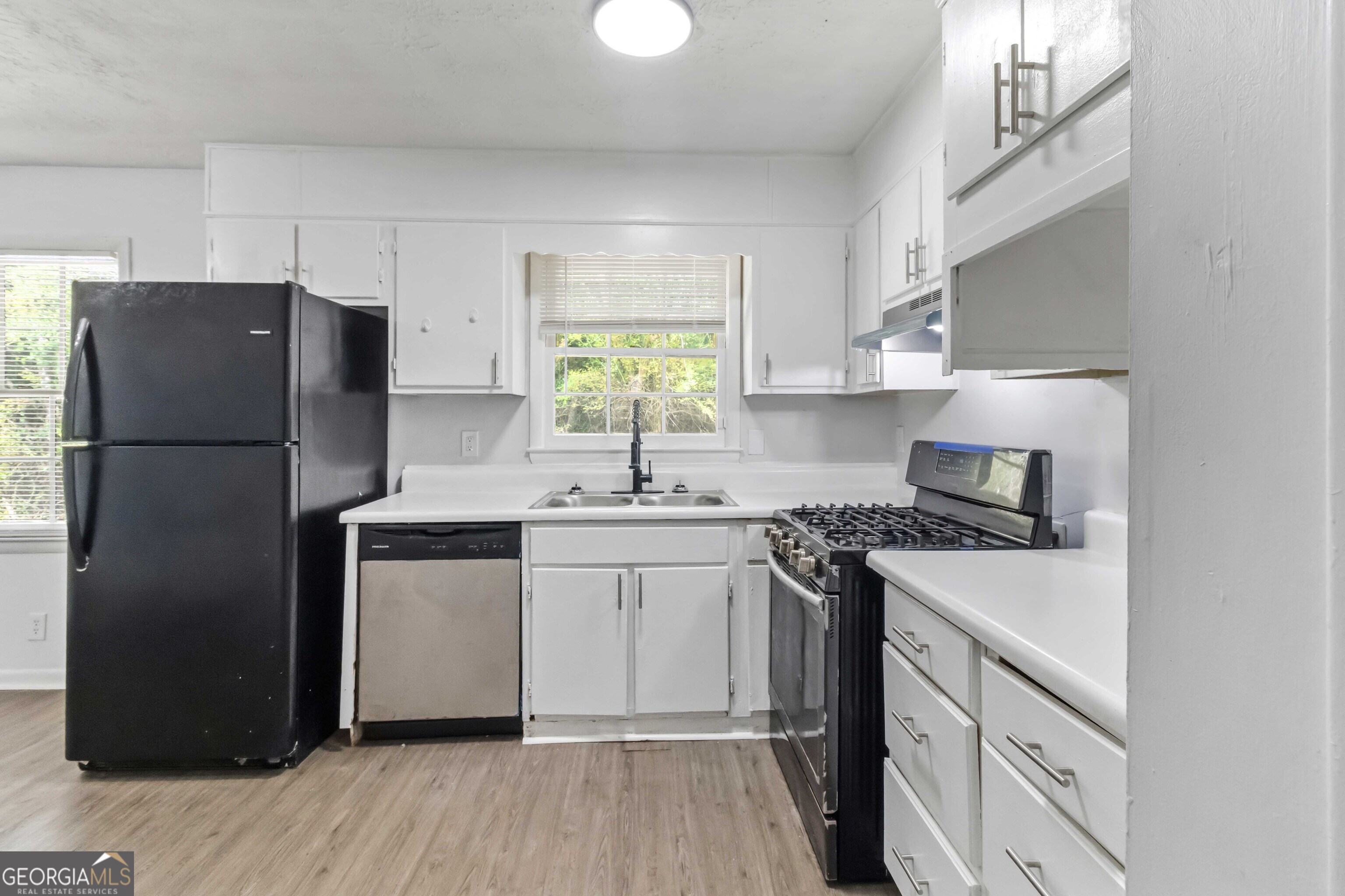400 Cedar Wood Court Atlanta GA 30349